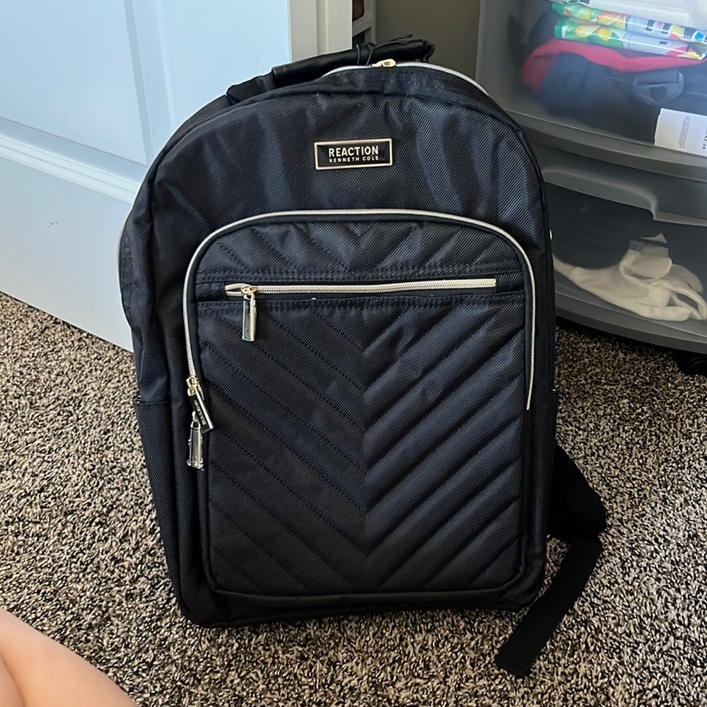 Reaction Kenneth Cole Backpack